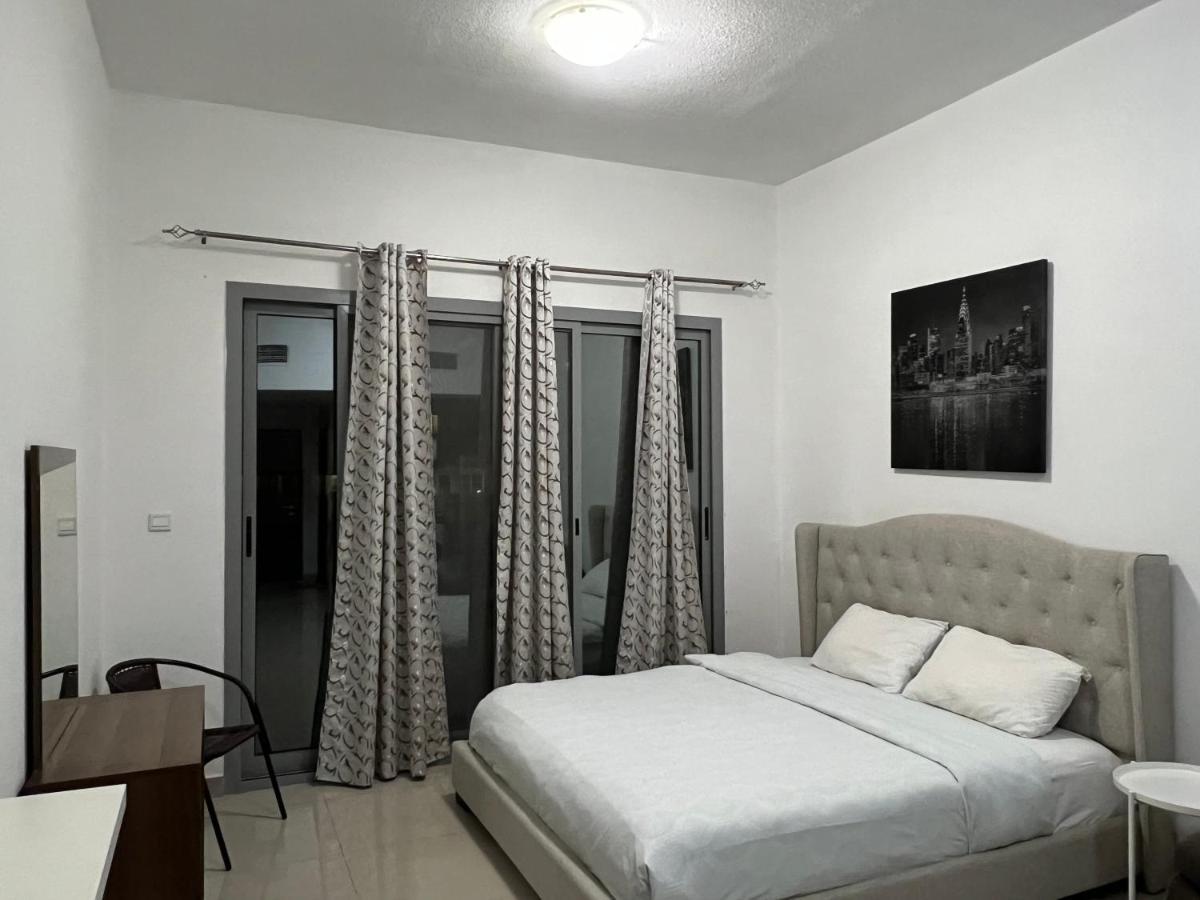 The S Apartment Дубай Екстериор снимка