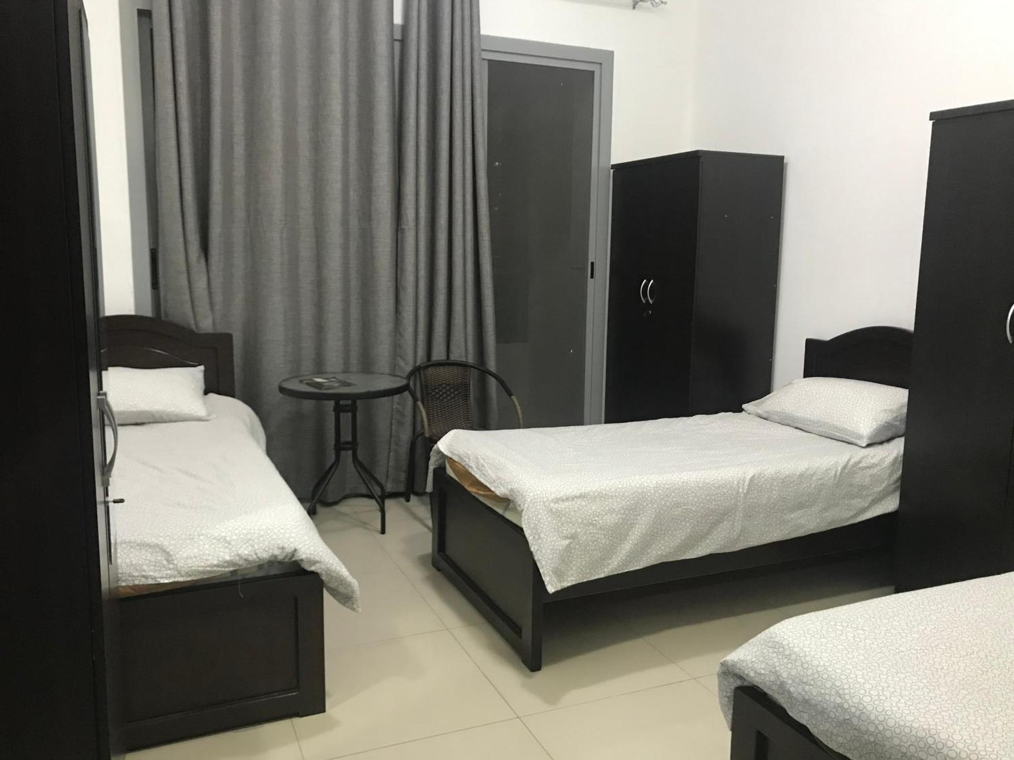 The S Apartment Дубай Екстериор снимка